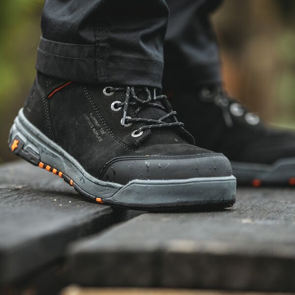 Switchback 3 safety boots Thumbnail